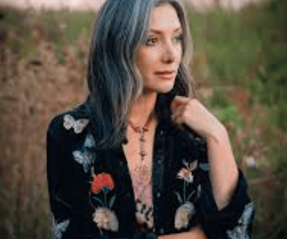 Vintage Bombshell Net Worth